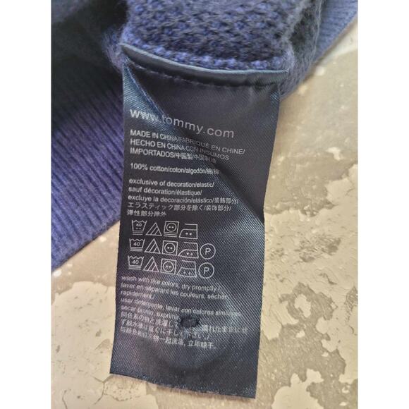 2604 Tommy Hilfiger Men's Navy Sweater‎ Size Medium - Picture 5 of 6